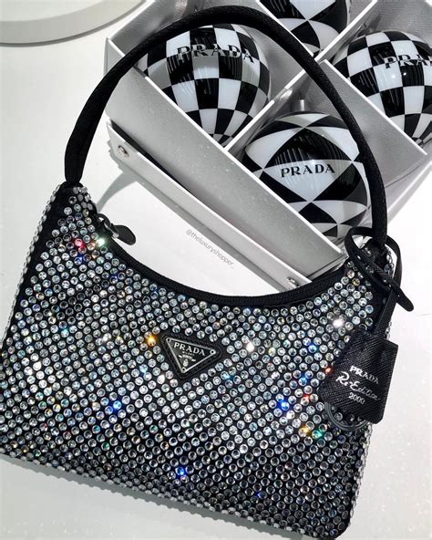 borsa prada con swarovski|Bolsas de Prada .